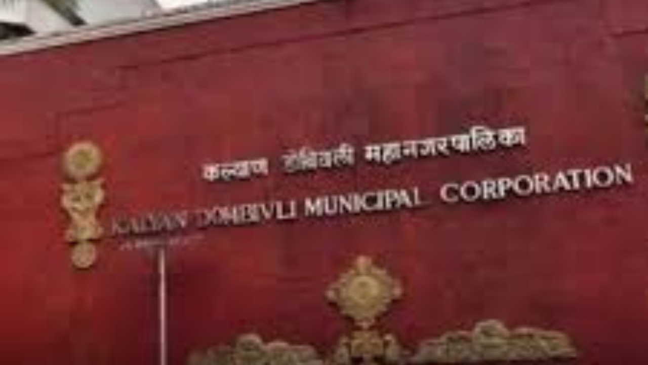 पक्ष दालनांच्या दुरुस्तीचा घाट, आचारसंहिता लागण्यापूर्वी KDMC चा निधी खर्च करण्यासाठी लगबग