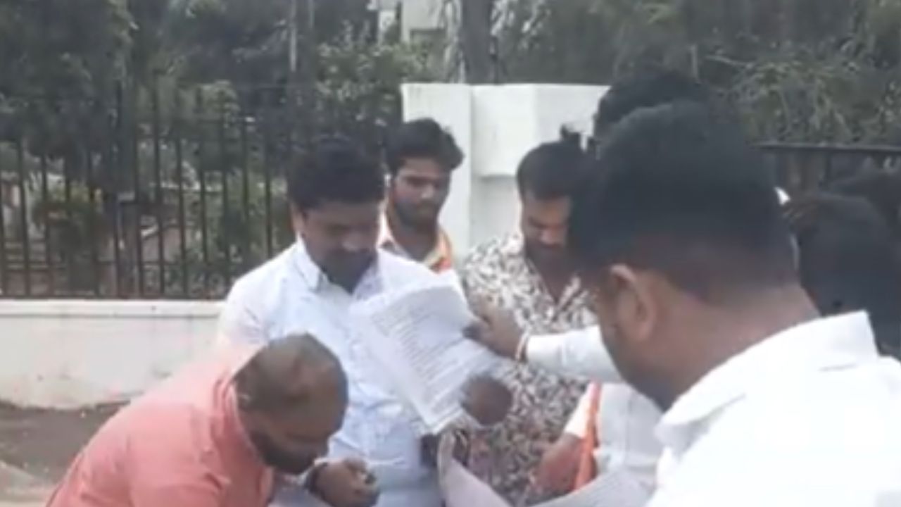 Latur News : सरकारने जाहीर केलेली कर्जमाफी फसवी, छावा संघटना आक्रमक