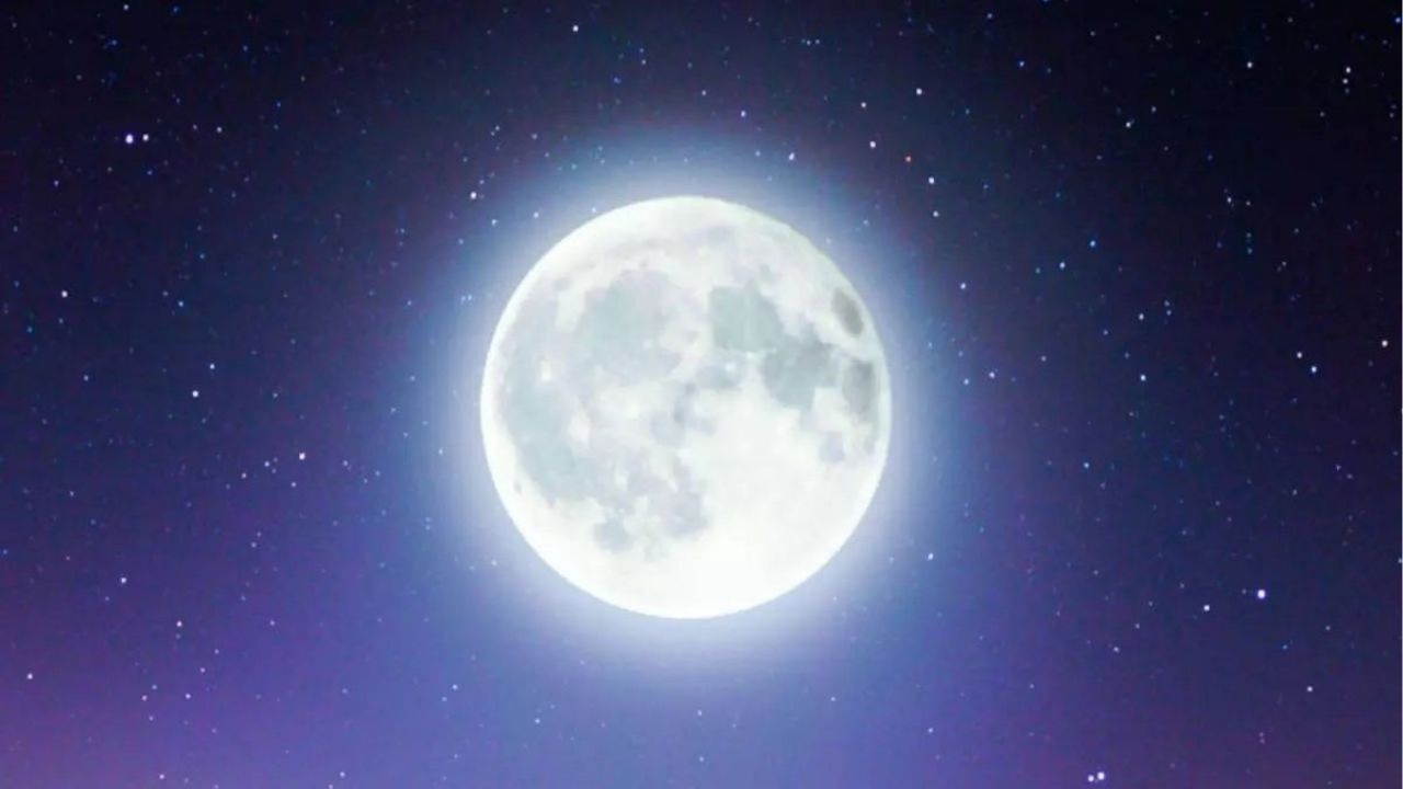 Margashirsha Purnima 2025: मार्गशीर्ष पौर्णिमेची रात्र का मानली जाते अतिशय शुभ? जाणून घ्या लक्ष्मीच्या कृपेचे रहस्य