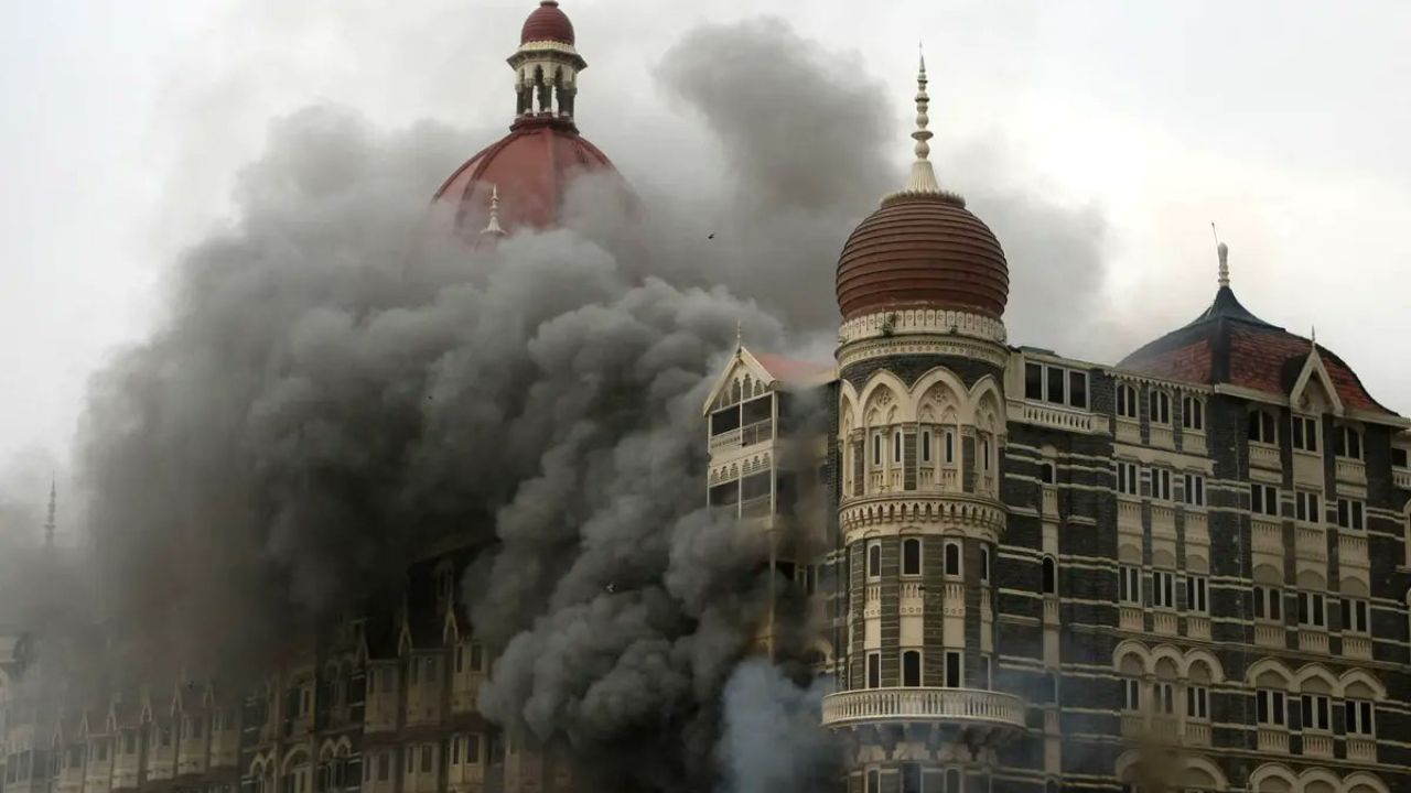 Mumbai Terror Attack : आग, धूर आणि रक्ताने माखलेली ती रात्र… ‘या’ देवदूतांमुळे वाचला ताजमध्ये अडकलेल्या लोकांचा जीव