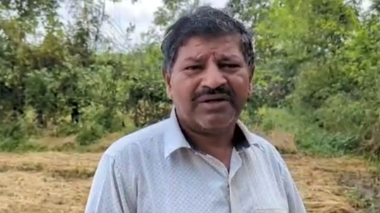 Palghar : प्रधानमंत्री फसल योजनेतून फक्त दोन रुपयांची भरपाई, शेतकरी संतप्त!