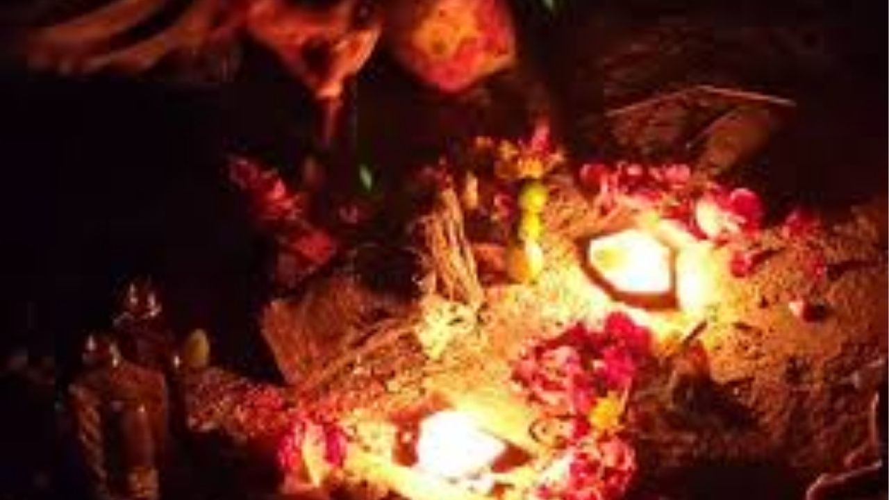 Pune: पुण्यातील भोंदू बाबाचा कारनामा! आयटी इंजिनियरची १४ कोटींची फसवणूक; इंग्लंडपर्यंतची मालमत्ता लावली विकायला