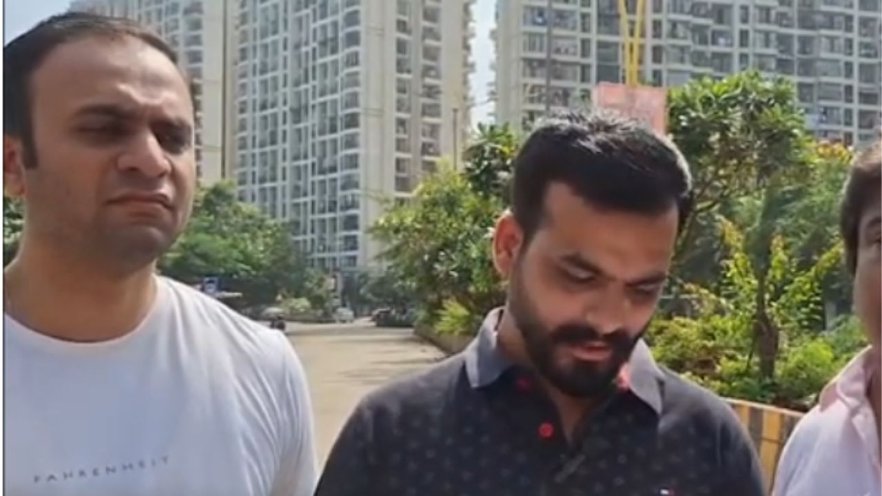 Kalyan : केडीएमसी क्षेत्रात मोबाईल टॉवर वाद! रस्त्याच्या दुभाजकातील टॉवरला नागरिकांचा तीव्र विरोध