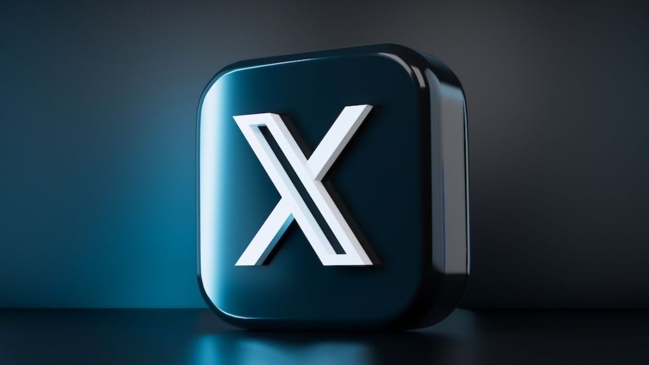 X Update: एलन मल्कच्या सोशल मीडिया प्लॅटफॉर्मवर आलं नवीन एन्क्रिप्टेड चॅट फीचर! DMs केले रिप्लेस, युजर्सना मिळणार या सुविधा