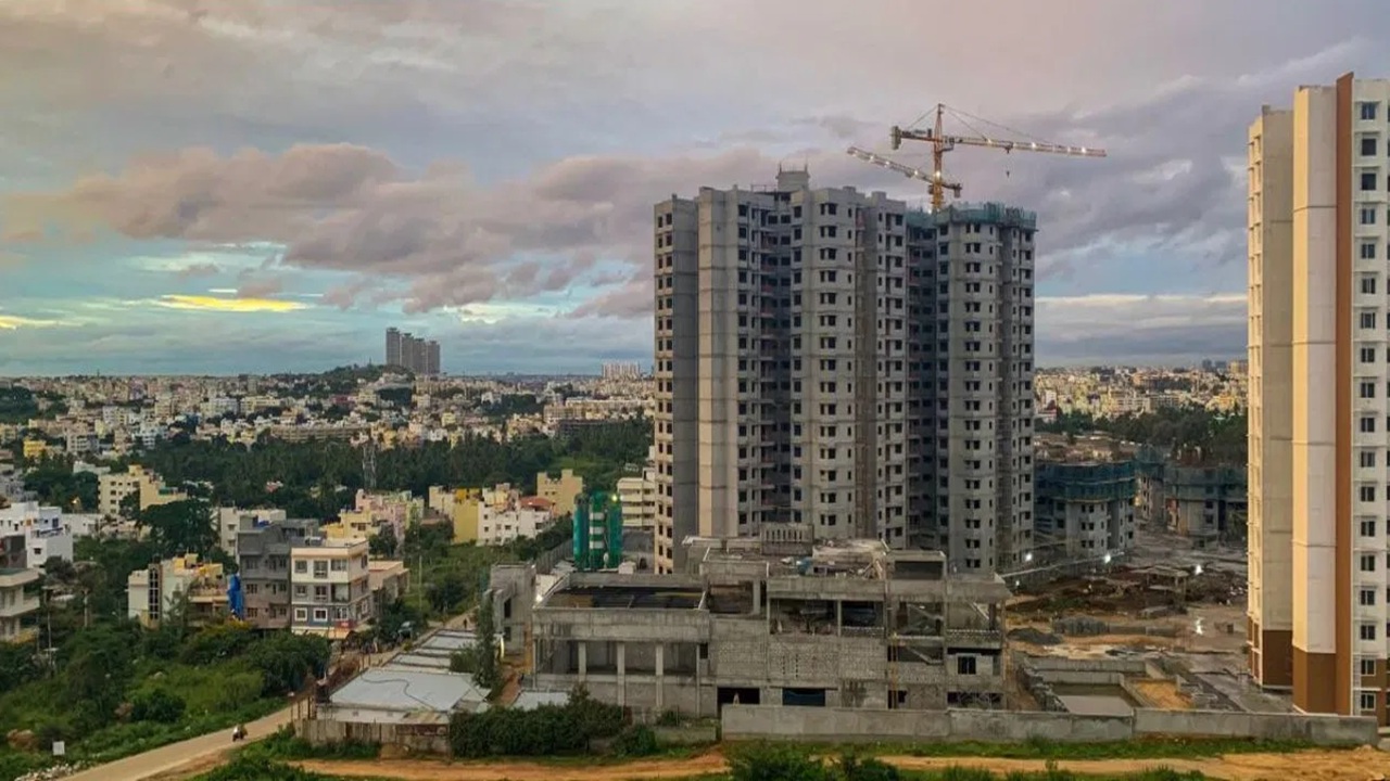 Real Estate क्षेत्रात 16000 रोजगार संधी! ₹४,५०० कोटींची होणार गुंतवणूक