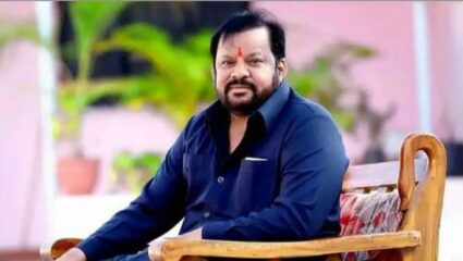 Shahaji Bapu Patil: गुवाहटीची वारी करणाऱ्या शहाजी बापू पाटलांना कॅन्सर? मुख्यमंत्री फडणवीसांना केले भावनिक आवाहन