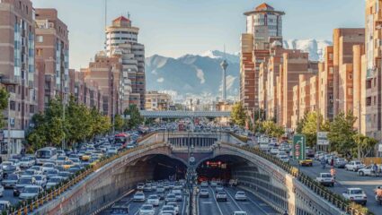 Tehran Chaos : पाकिस्तानच्या सीमेवर ‘हा’ देश बांधणार आपली राजधानी; तेहरानमध्ये सध्या परिस्थिती अस्थिर