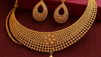Todays Gold-Silver Price: 22 कॅरेट सोन्यासाठी मोजावे लागणार इतके रुपये, जाणून घ्या सविस्तर
