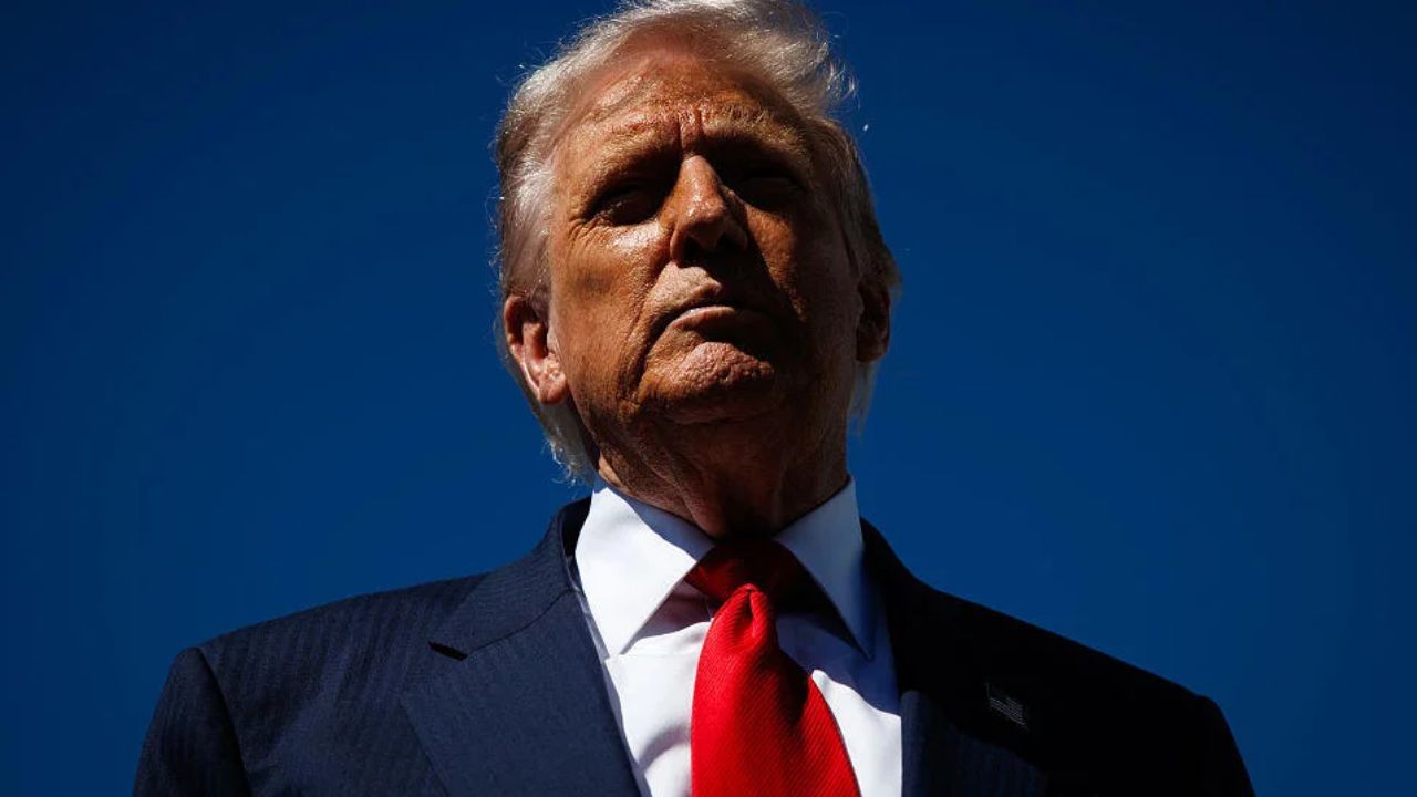 डोनाल्ड ट्रम्प आता ‘या’ देशावर नाराज; ख्रिश्चन धर्मासाठी मोठा धोका असल्याचं म्हणत ‘वॉचलिस्ट’मध्ये टाकलं Trump puts Nigeria on US watchlist over anti-Christian violence