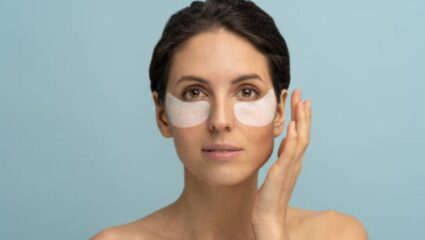 डोळ्यांभोवती आलेल्या काळ्या वर्तुळांमुळे त्वचा निस्तेज झाली आहे? मग ‘हे’ घरगुती उपाय करून मिळवा आराम, डार्क सर्कल होतील गायब