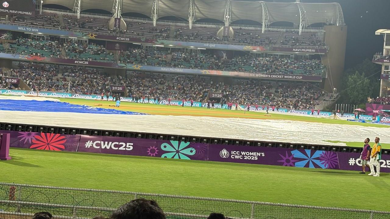 Women’s World Cup Final च्या सामन्यावर पावसाचं सावटं! अंतिम सामनाही धोक्यात, जर पावसामुळे सामना रद्द झाला तर कोण जिंकेल? फोटो सौजन्य - नवराष्ट्र डिजीटल टीम