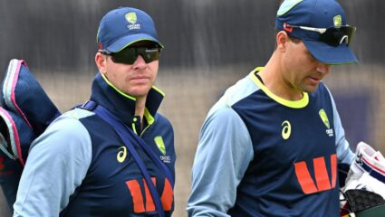 Ashes Series : पहिल्या कसोटीसाठी ऑस्ट्रेलियन संघाची घोषणा! स्टीव्ह स्मिथ सांभाळणार संघाची कमान, 2 खेळाडू पदार्पण करणार