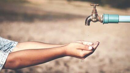 Chiplun: महानिर्मितीच्या कामामुळे शिरगाव-मुंढेमध्ये पाणीटंचाई; ज्वलंत प्रश्नावर राजकारण!