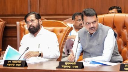 Maharashtra च्या राजकारणात भूकंप? शिवसेनेच्या मंत्र्यांचा मंत्रिमंडळ बैठकीवर बहिष्कार, निवडणुकीआधी काय घडले?