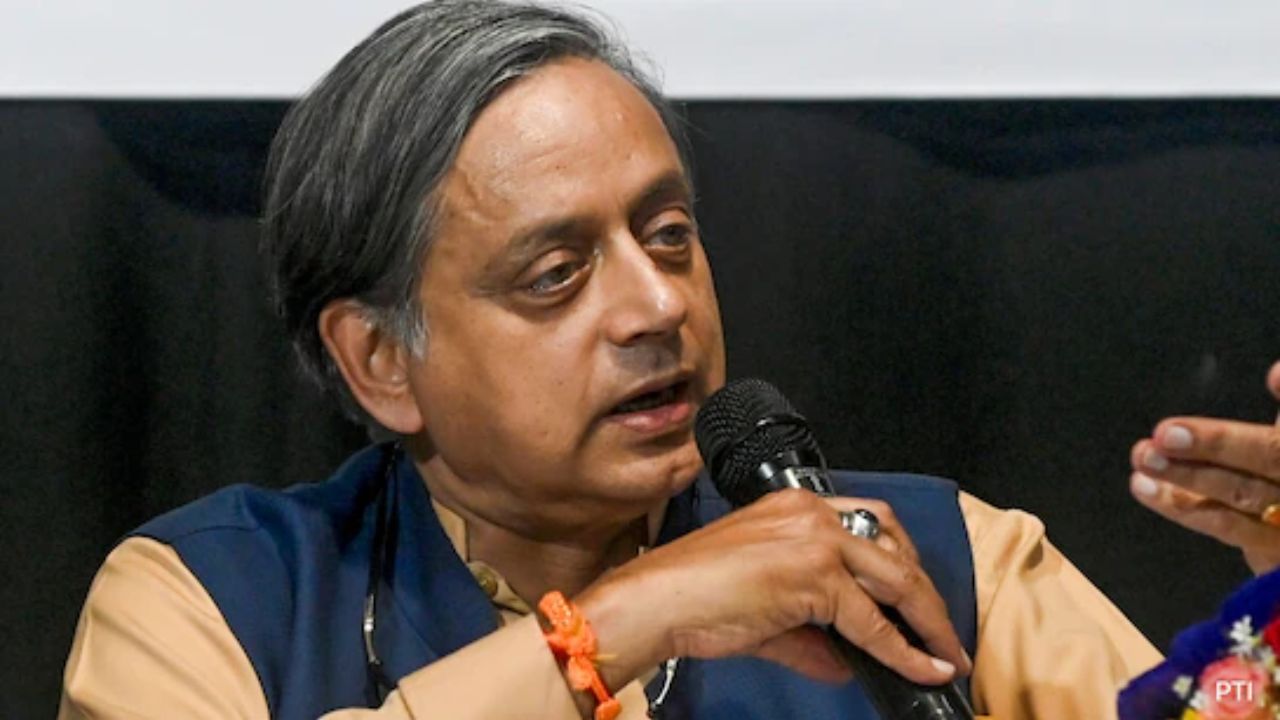 Shashi Tharoor News: ट्रम्प–ममदानी भेटीवरील थरूर यांची सोशल मीडिया पोस्ट; काँग्रेसच्या गोटात खळबळ
