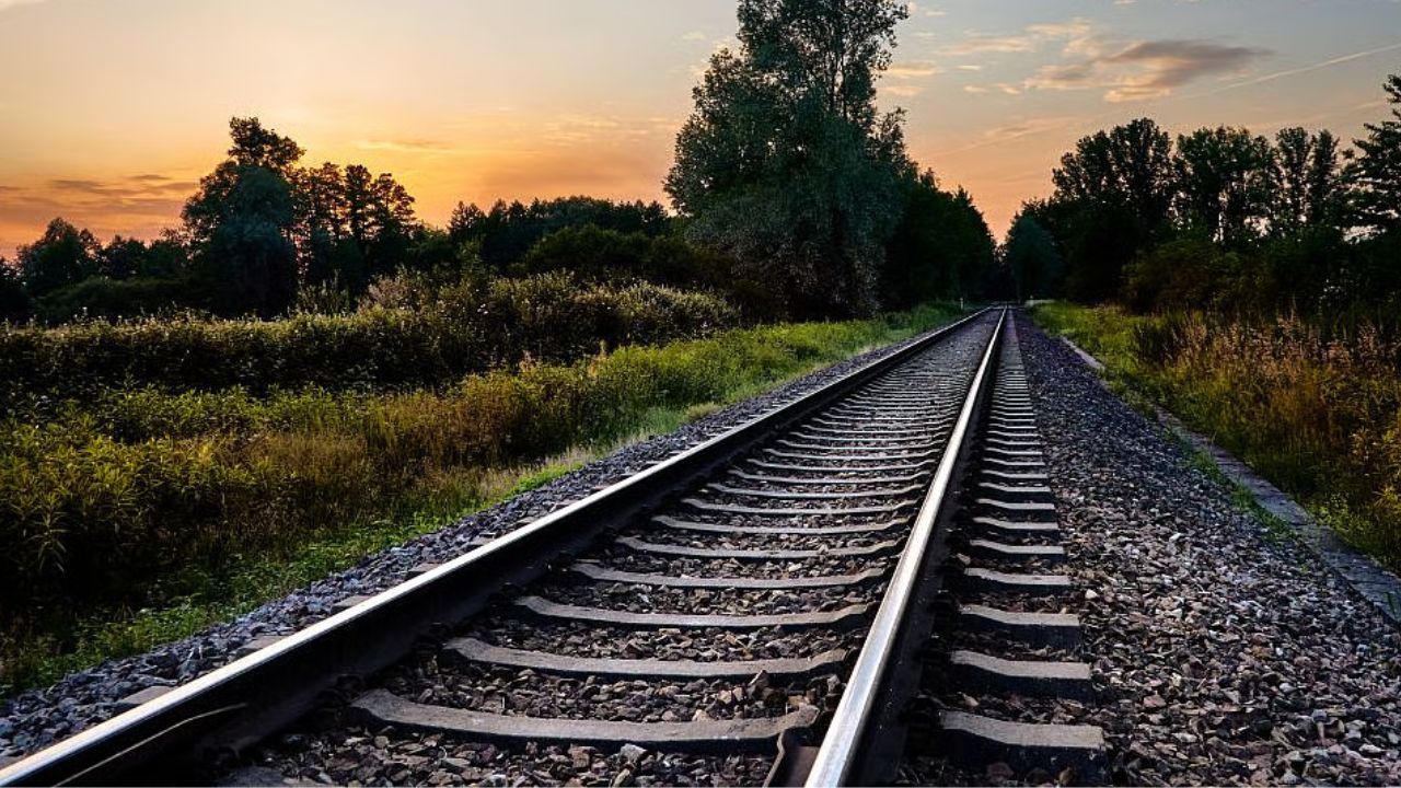 ₹७,१०६ कोटींच्या जळगाव-जालना रेल्वे मार्गाचे काम लवकरच सुरू होणार; भूसंपादनाचे काम अंतिम टप्प्यात!