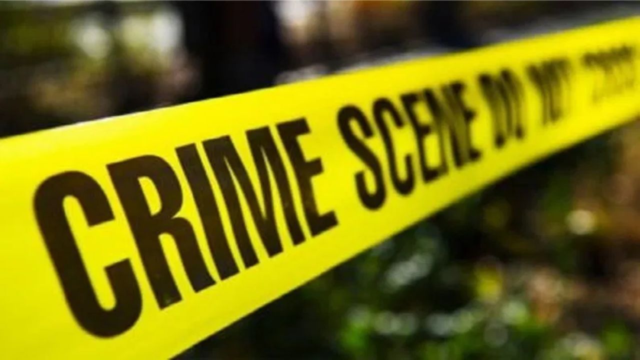 Akola Murder: अकोल्यात धक्कादायक घटना! पतीनेच केली पत्नीची निर्घृण हत्या, ‘या’ कारणामुळे घडला थरार…