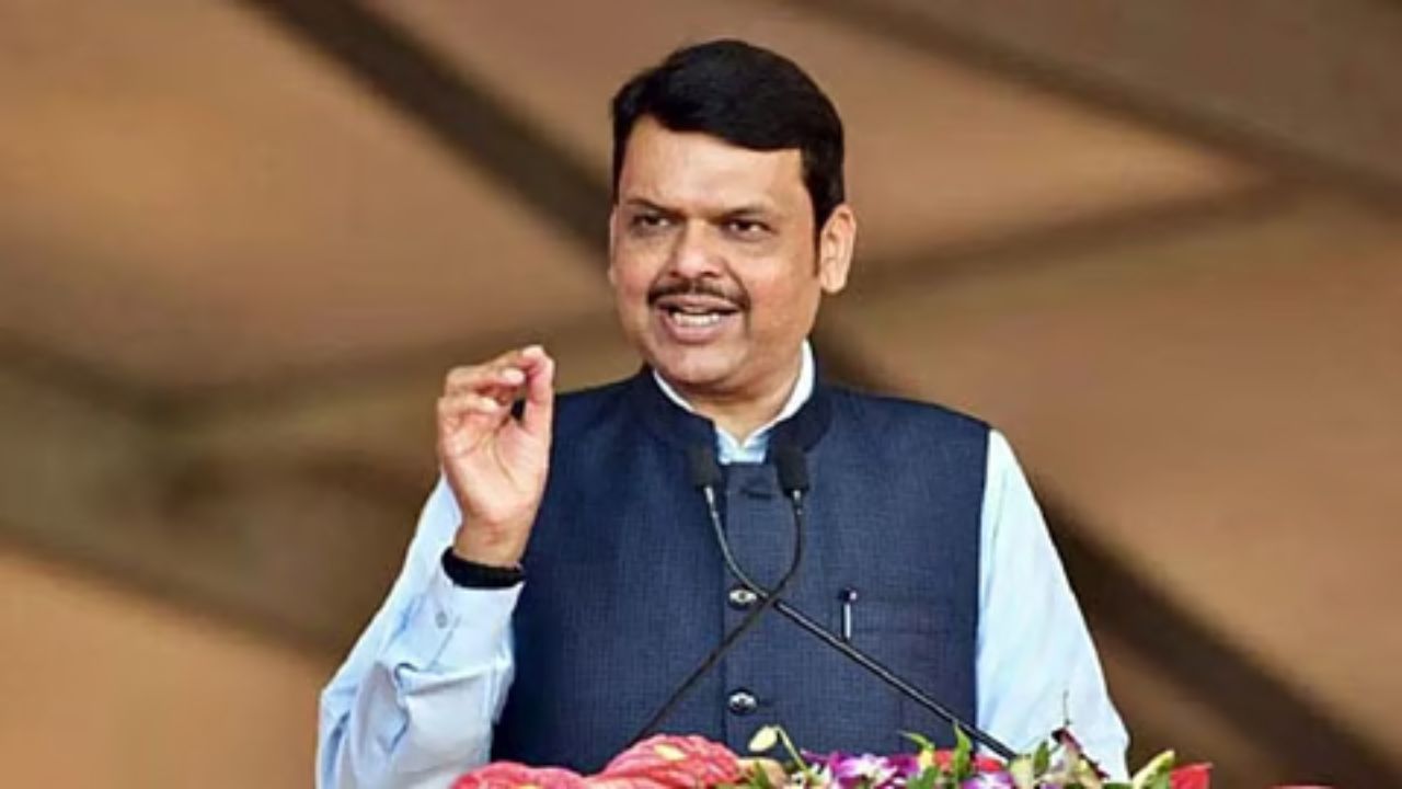 CM Devendra Fadnavis on Ladki Bahin Yojana: “लाडकी बहीण योजना बंद….”, खुलताबादमध्ये मुख्यमंत्र्यांनी स्पष्टच सांगितल