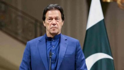 Imran Khan News: पाकिस्तानमध्ये वातावरण तापले! इम्रान खान यांची जेलमध्ये हत्या? PTI समर्थकांचे देशात हिंसक आंदोलन सुरू