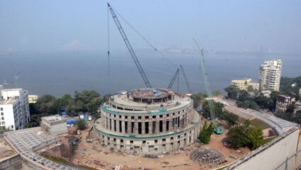 Dr. Babasaheb Ambedkar: भीमसैनिकांची प्रतीक्षा लवकरच संपणार! डॉ. बाबासाहेब आंबेडकरांचे भव्य स्मारकाचे काम प्रगती पथावर