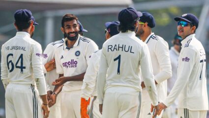 IND vs SA : कसोटी क्रिकेटच्या इतिहासात पहिल्यांदाच दुपारच्या जेवणापूर्वी चहापानाचा ब्रेक, सामन्यांच्या वेळेतही करण्यात आला बदल