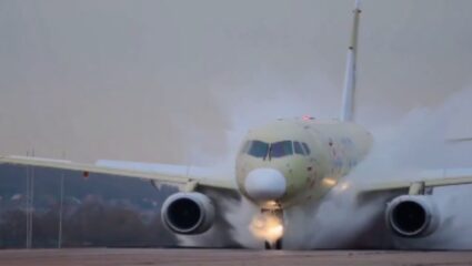 तुफान असो वा ढग… रशियाचे खतरनाक Weatherproof फायटर जेट तयार, क्षमता पाहून जगाला धडकी!