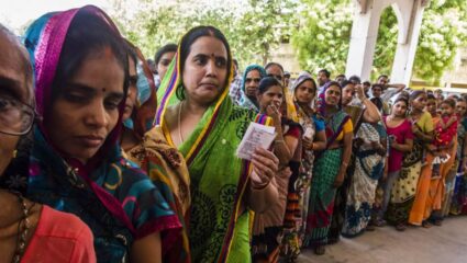 Bihar Assembly Election 2025: बिहार निवडणुकीत महिला मतदार ‘किंगमेकर’;मग उमेदवारी मर्यादित का?