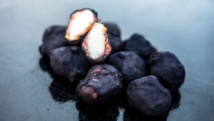 थंडीच्या दिवसांमध्ये आहारात करा शिंगाड्याचा समावेश, सुपरपॉवर देणारा पदार्थ नियमित खाल्ल्यास वाढेल शरीराची ताकद