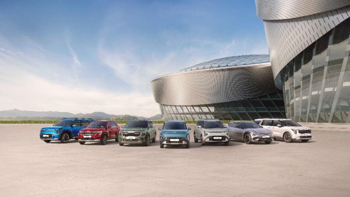 Kia India ची ऐतिहासिक कामगिरी! ऑक्टोबर २०२५ मध्ये सर्वोत्तम मासिक विक्रीची नोंद; ३०% वार्षिक वाढ