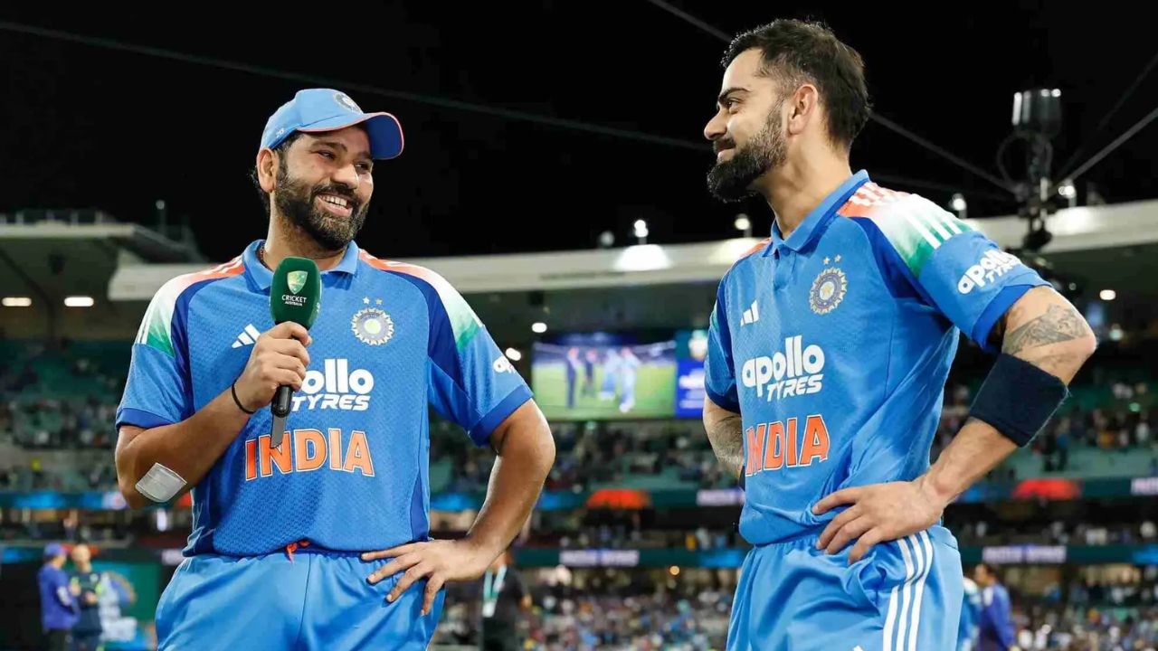 रोहित शर्मा आणि विराट कोहली आज या यादीत सचिन तेंडुलकर आणि राहुल द्रविडला मागे टाकतील.सचिन तेंडुलकर आणि राहुल द्रविड यांनी भारतासाठी ३९१ सामने एकत्र खेळले आहेत, तर विराट कोहली आणि रोहित शर्मा यांनीही भारतासाठी तेवढेच सामने एकत्र खेळले आहेत. फोटो सौजन्य - सोशल मिडिया