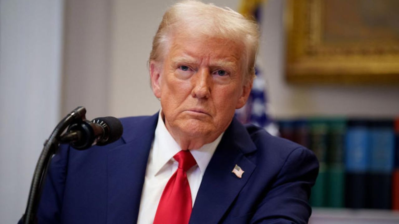 India-US Trade Deal: अमेरिकेच्या टॅरिफचे विनाशकारी परिणाम; चार महिन्यांत निर्यातीत ३७% घट, ‘या’ क्षेत्रांत सर्वाधिक घसरण