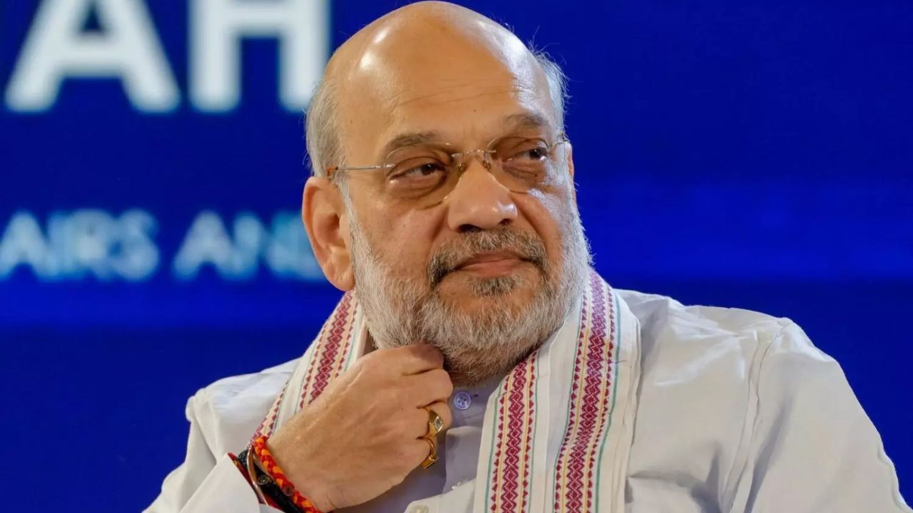 २० वर्षांपासून ‘नो फॉरेन ट्रिप’! गृहमंत्री अमित शाह परदेशात न जाण्यामागे कोणते मोठे कारण आहे?