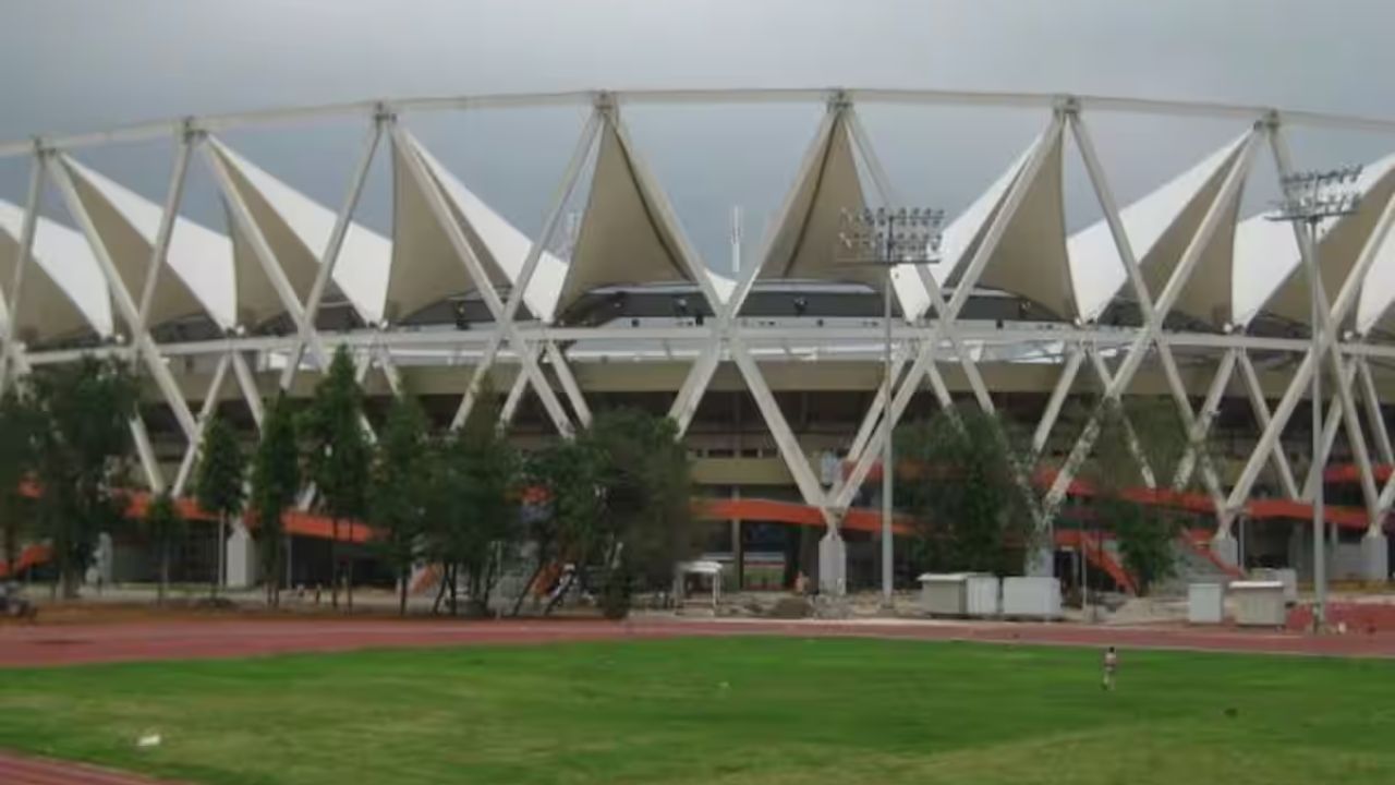 Jawaharlal Nehru Stadium: दिल्लीतील जवाहरलाल नेहरू स्टेडियम पाडलं जाणार? क्रीडा मंत्रालयाचा मोठा निर्णय