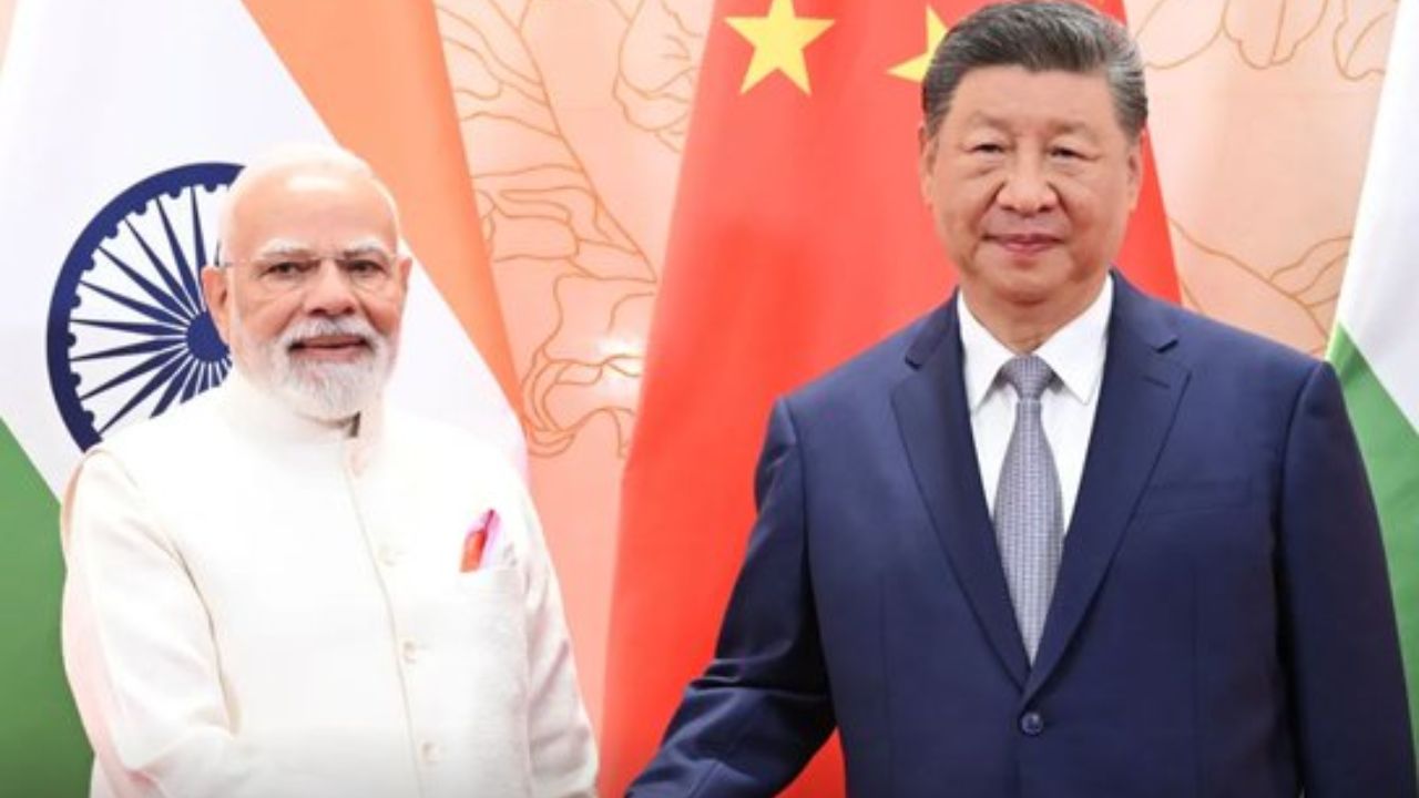 India-China Relations: संबंधात सुधारणा करण्यासाठी भारताचे मोठे पाऊल; चीनी नागरिकांसाठी टूरिस्ट व्हिसा पुन्हा सुरू