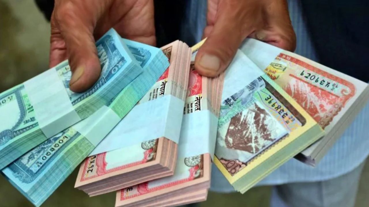 Explainer : नेपाळने भारतात नोट छापाई का बंद केली? श्रीलंका, मलेशियासह ‘या’ शेजारी देशांनीही चीनला दिली डील, काय आहे कारण?