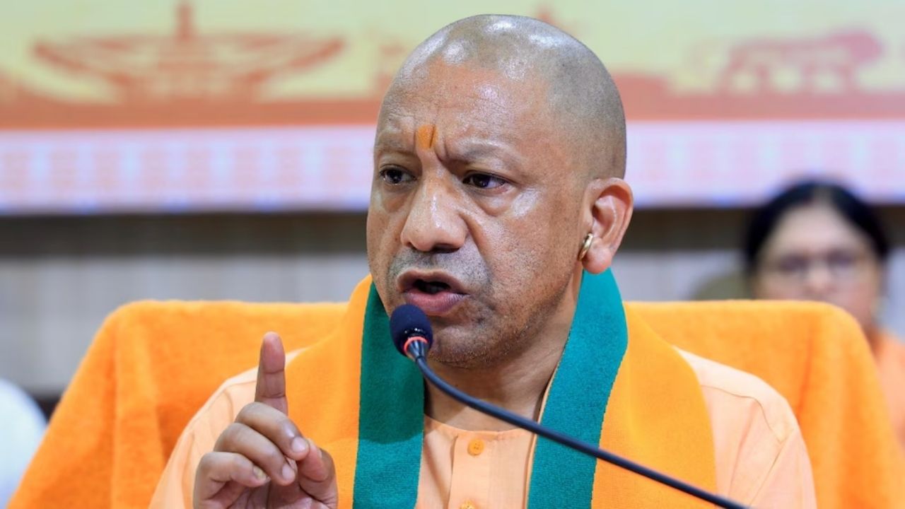 Fazilnagar : उत्तर प्रदेशच्या आणखी एका धार्मिक शहराचे झाले नामांतर; योगी सरकारचा मोठा निर्णय