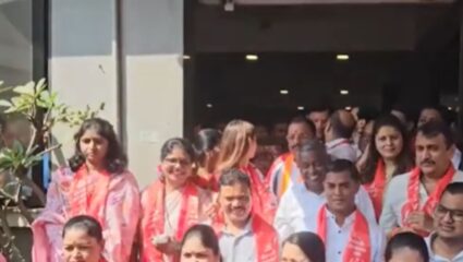 Alibaug News : काँग्रेस शेकाप आघाडीने दाखल केला उमेदवार अर्ज