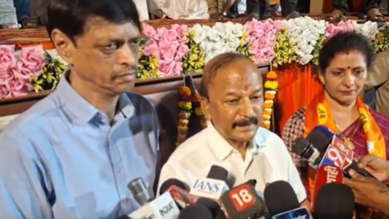 Ambernath : भाजपचा नगराध्यक्ष पदावर दावा, शिंदेंची शिवसेना आक्रमक