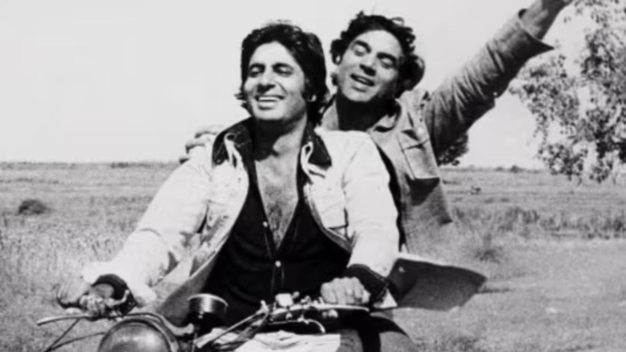 ‘मागे एक शांतता राहिली…’, ‘वीरू’ च्या जाण्याने ‘जय’ भावुक; धरमजींच्या आठवणीत बिग बींची खास पोस्ट