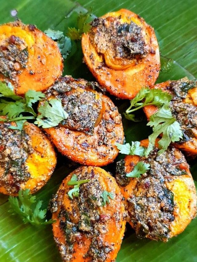 अंडा तवा फ्राय बनवून खाल्ला आहे का? रेसिपी नोट करा