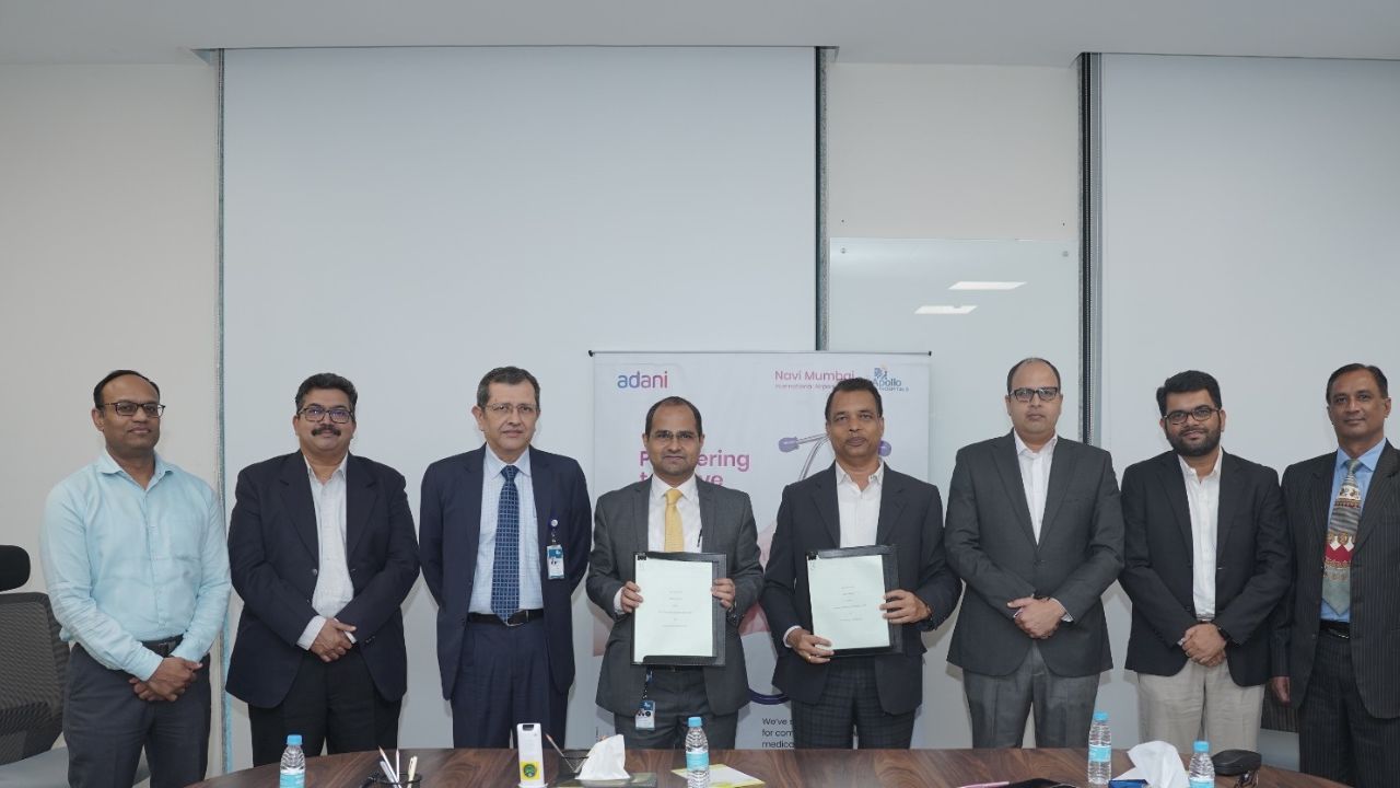 Navi Mumbai : आपत्‍कालीन सुसज्‍जता आणि वैद्यकीय यंत्रणा सज्ज; अपोलो हॉस्पिटल्‍स नवी मुंबई विमानतळावर पुरवणार आरोग्यसुविधा