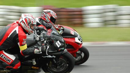 ‘ही’ कंपनी भारतीय ऑटोमोबाईल गाजवण्यासाठी सज्ज! 2026 पर्यंत 10 नवीन गाड्या आणि 20 पेक्षा जास्त मॉडेल करणार अपडेट