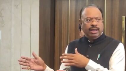 Nagpur : शेतकऱ्यांना मदतीचा शब्द! महसूल मंत्री बावनकुळे यांची नागपूर विकासावर पत्रकार परिषद