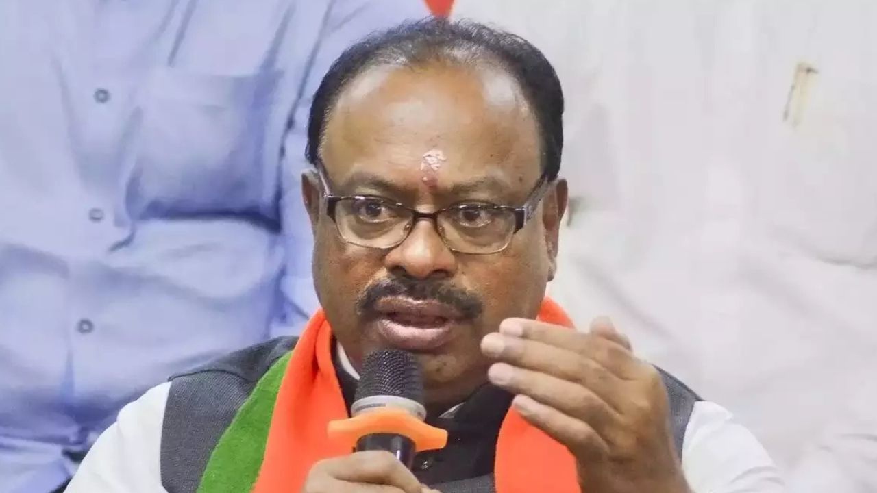 आगामी निवडणुकीसाठी भाजप कोणाकोणाला उमेदवारी देणार? चंद्रशेखर बावनकुळेंनी स्पष्टच सांगितलं