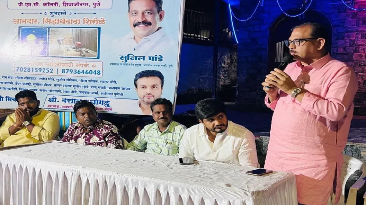 शिवाजीनगर परिसरात पाण्याच्या टाक्यांची मोफत स्वच्छता मोहीम; भाजपचे रविंद्र साळेगावकर यांचा उपक्रम