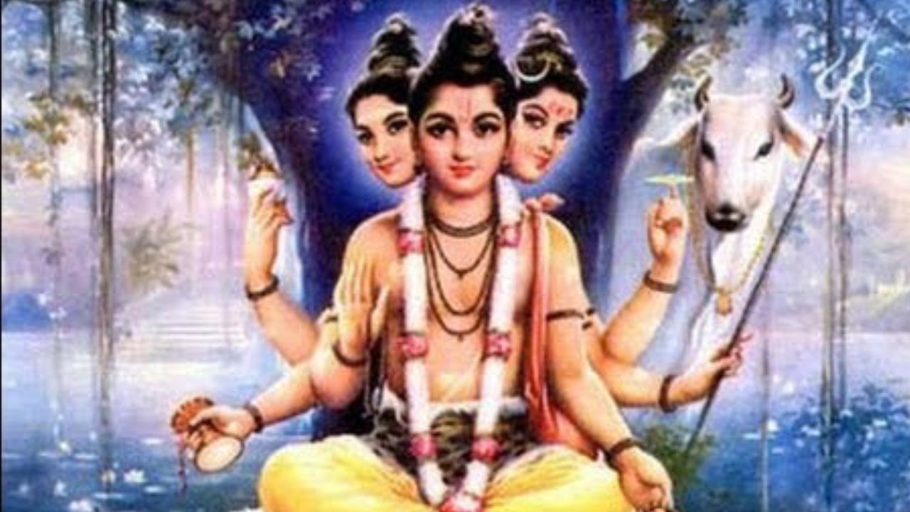 Shree Swami Samarth : दत्तसंप्रदायात वड आणि औंदुबरच्या झाडांना इतकं महत्व का ? यामागे आहे एक पुराणकथा