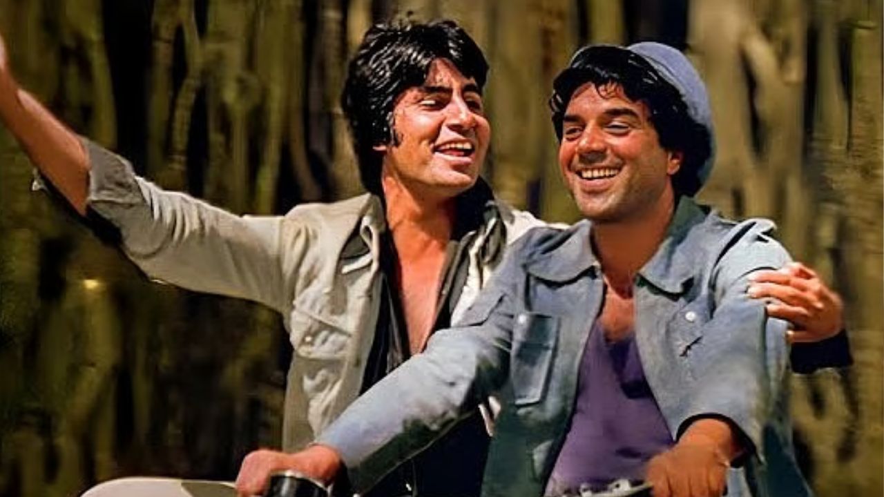 Dharmendra: ‘शोले’ मध्ये ‘वीरू’ नाही तर करायची होती ‘ही’ भूमिका, धर्मेंद्र यांचा हा ऑफ कॅमेरा किस्सा तुम्हाला माहितेय का ?