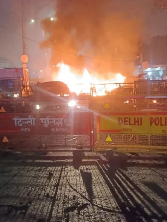 दिल्ली स्फोटानं हादरली, लाल किल्ल्याजवळ स्फोट.. अनेकांचा मृत्यू