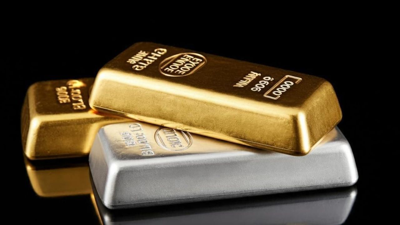Todays Gold-Silver Price: सोनं पुन्हा चमकलं, चांदीनंही मारली झेप! भाव वाढल्याने ग्राहक चिंतेत