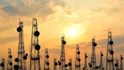 Thane News : कल्याण सिटी पार्कलगतच्या मोबाईल टॉवरला रहिवाशांचा कडाडून विरोध; नेमकं प्रकरण काय ?